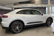 Porsche Macan Base