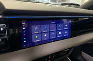 Porsche Macan Base