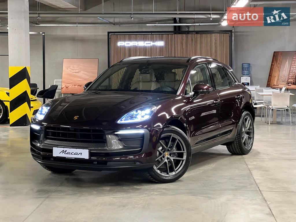 Porsche Macan Base