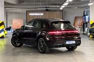 Porsche Macan Base