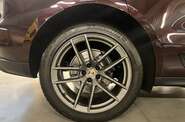 Porsche Macan Base