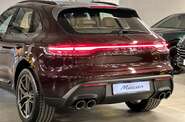 Porsche Macan Base