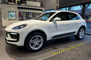 Porsche Macan Base