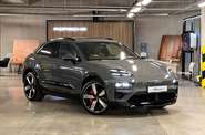 Porsche Macan Base