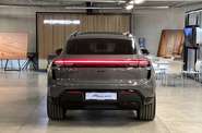 Porsche Macan Base