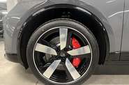 Porsche Macan Base