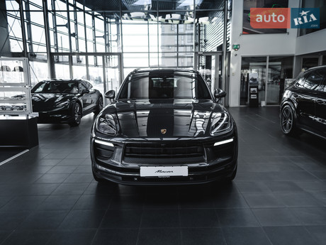 Porsche Macan 2024