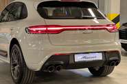 Porsche Macan Base