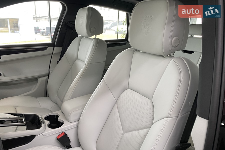 Porsche Macan - фото 18