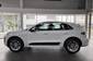 Porsche Macan Base