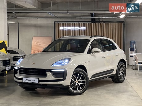 Porsche Macan 2024