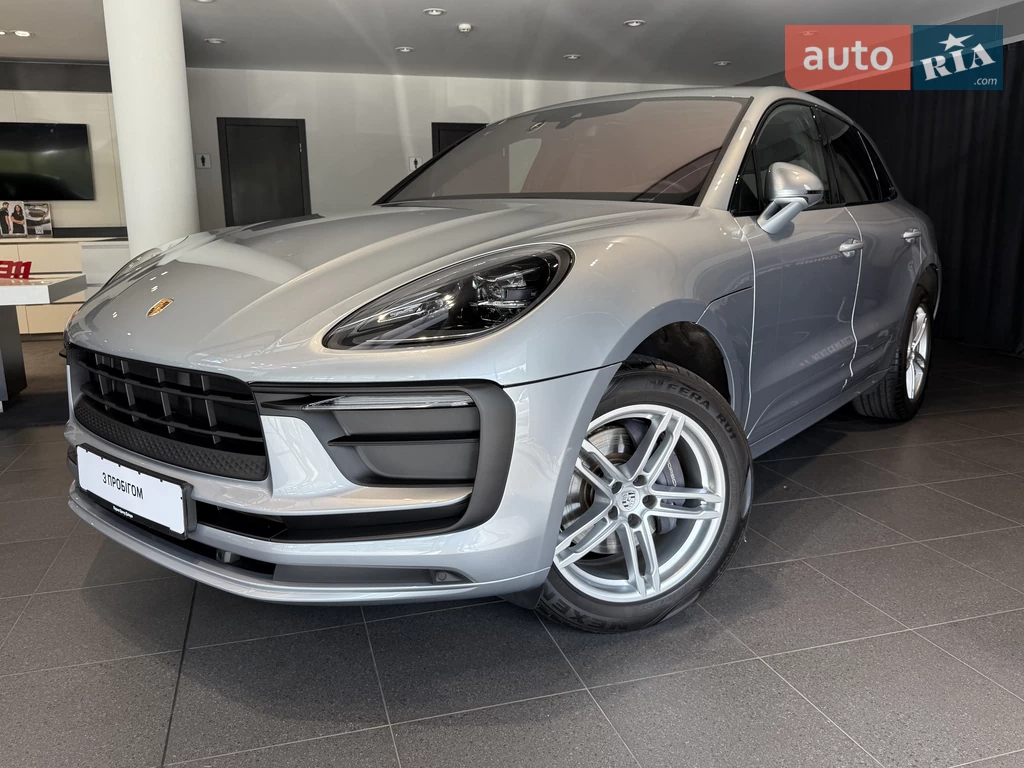 Porsche Macan Base