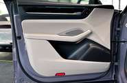 Porsche Macan Base