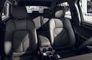 Porsche Macan Base