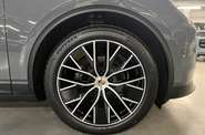 Porsche Macan Base