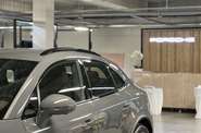 Porsche Macan Base