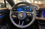 Porsche Macan Base