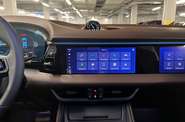 Porsche Macan Base
