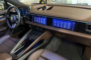 Porsche Macan Base