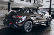 Porsche Macan Base