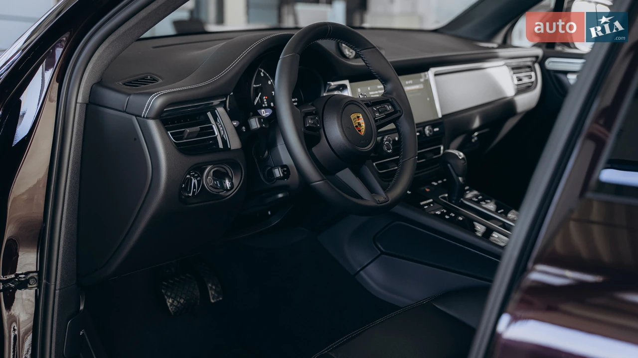 Porsche-12