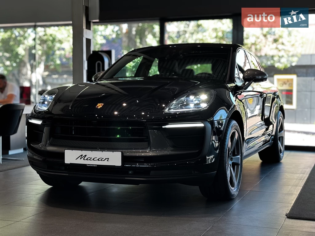 Porsche Macan Base