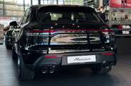 Porsche Macan Base