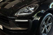 Porsche Macan Base