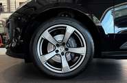 Porsche Macan Base