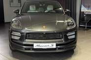Porsche Macan Base