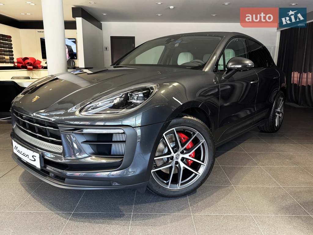 Porsche Macan Base