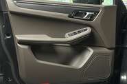 Porsche Macan Base