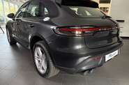 Porsche Macan Base