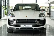 Porsche Macan Base
