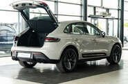 Porsche Macan Base