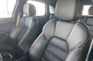 Porsche Macan Base