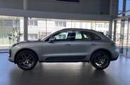Porsche Macan Base
