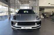 Porsche Macan Base