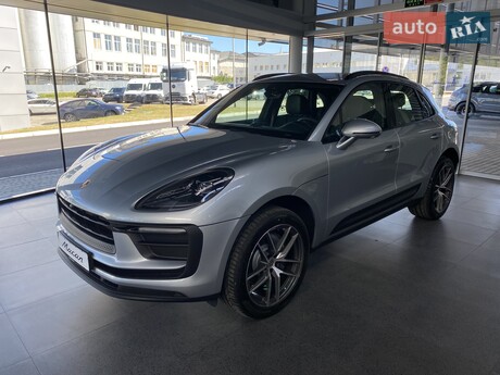 Porsche Macan 2025