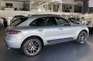 Porsche Macan Base