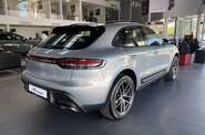 Porsche Macan Base