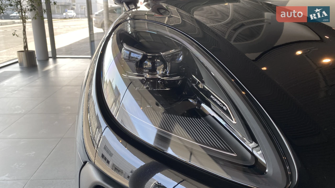 Porsche-11