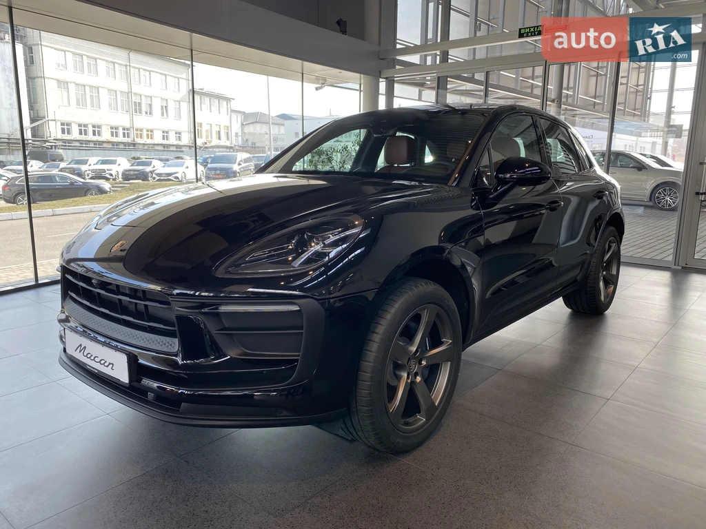Porsche Macan Base