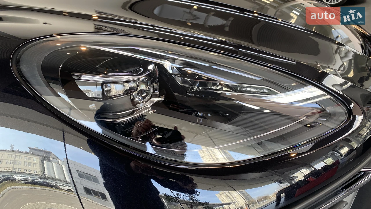 Porsche-9
