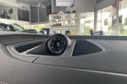 Porsche Macan Base