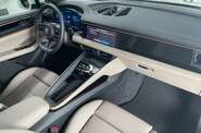 Porsche Macan Base
