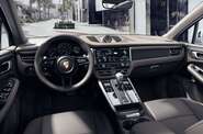Porsche Macan Base