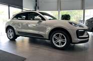 Porsche Macan Base