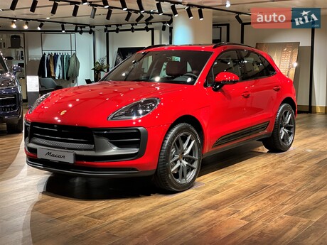 Porsche Macan 2025
