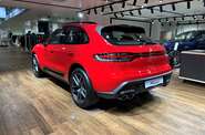 Porsche Macan Base